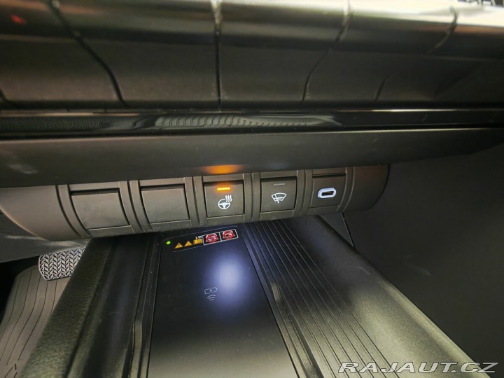 Toyota C-HR 2.0 Hybrid Executive AWD 2023