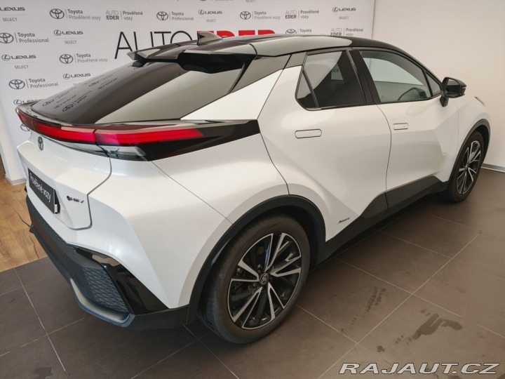 Toyota C-HR 2.0 Hybrid 4x4 Executive 2023