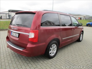 Chrysler Town & Country 3,6 211kw LPG, odp. DPH, 2012