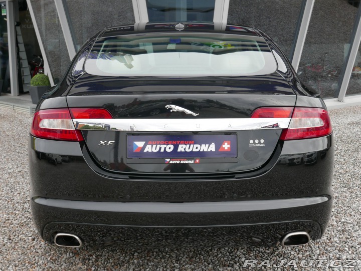 Jaguar XF 3,0L V6 175kW Automat 2008