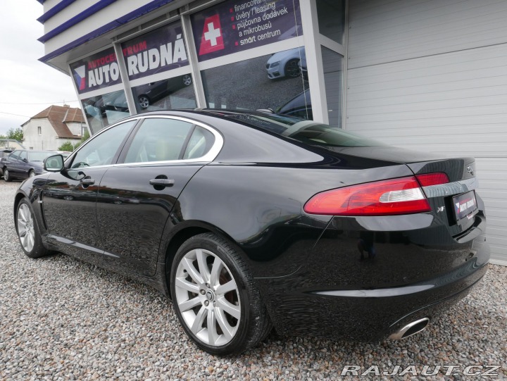 Jaguar XF 3,0L V6 175kW Automat 2008