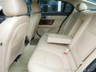 Jaguar XF 3,0L V6 175kW Automat 2008