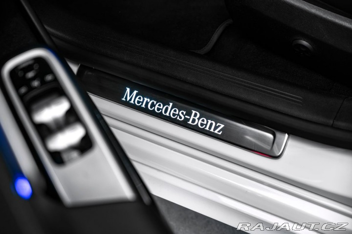 Mercedes-Benz E E 450 4M Avantagarde Adva 1800