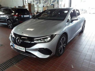 Mercedes-Benz EQE 300 Premium Paket Připrav