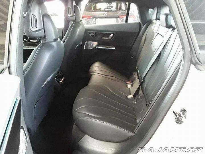 Mercedes-Benz EQE 300 Premium REZERVACE 2024