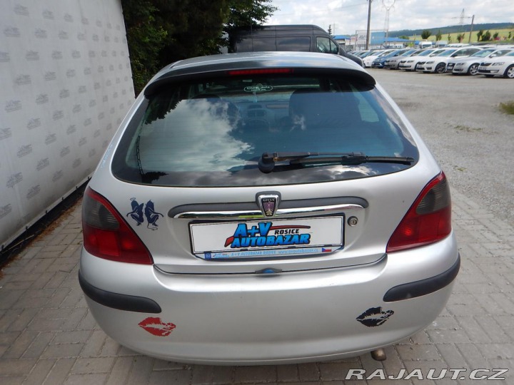 Rover 25 2.0 TD 74 kw 4 L na 100km 2003