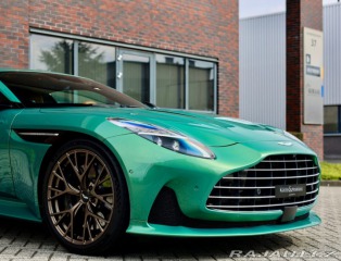 Aston Martin DB12 4.0 V8, Iridiscent Emera 2023