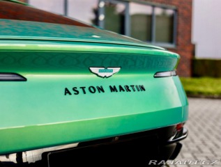 Aston Martin DB12 4.0 V8, Iridiscent Emera 2023