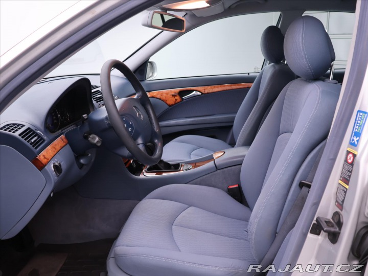 Mercedes-Benz E 2,7 270CDI 130kW Elegance 2003