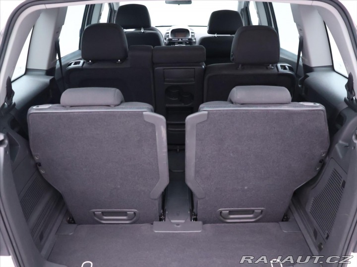 Opel Zafira 1,8 i 103kW Automat 7-Mís 2011