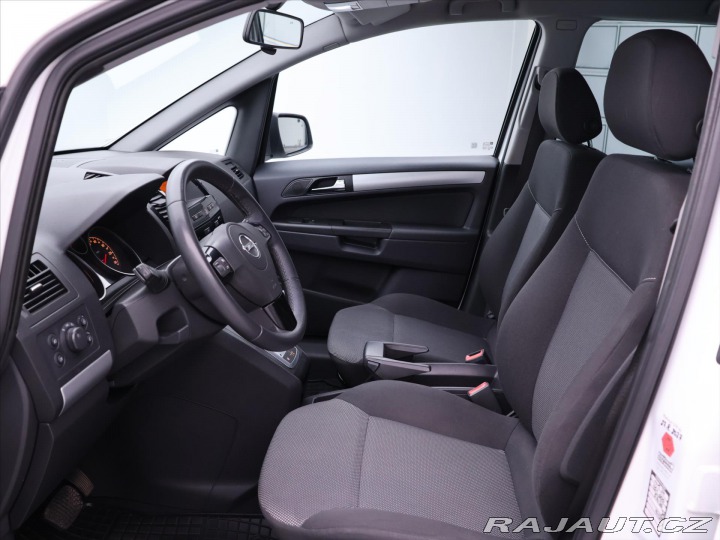 Opel Zafira 1,8 i 103kW Automat 7-Mís 2011
