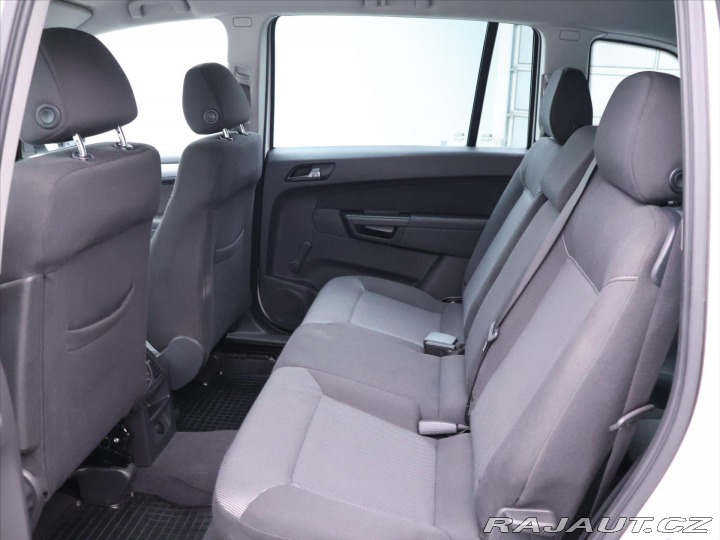 Opel Zafira 1,8 i 103kW Automat 7-Mís 2011