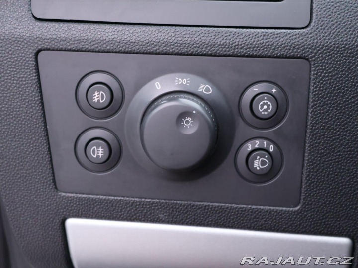 Opel Zafira 1,8 i 103kW Automat 7-Mís 2011