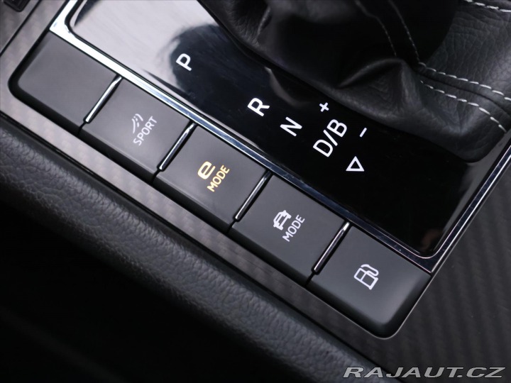 Škoda Superb 1,4 iV 160kw Sportline 2020