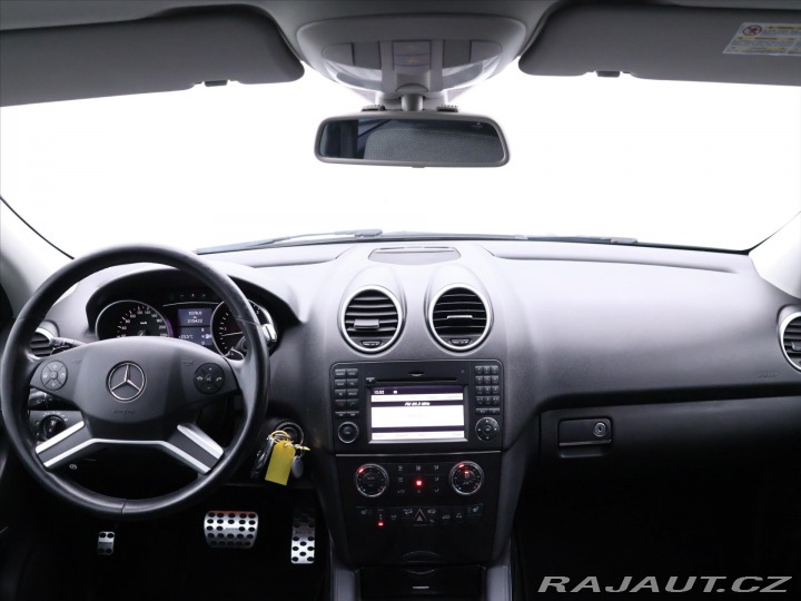 Mercedes-Benz M 3,0 300 CDI 4Matic 150kW 2011