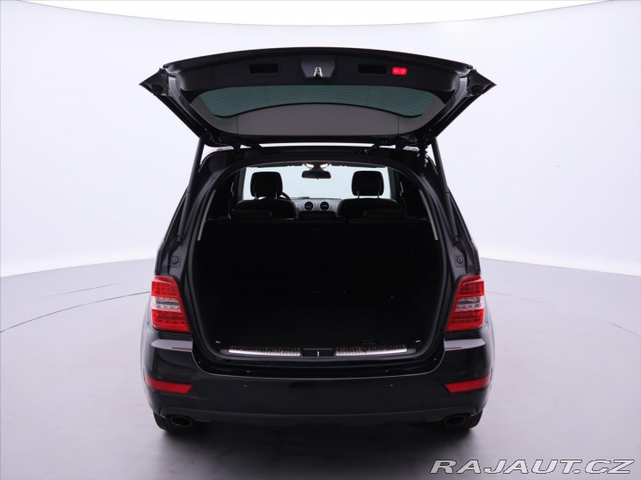 Mercedes-Benz M 3,0 300 CDI 4Matic 150kW 2011
