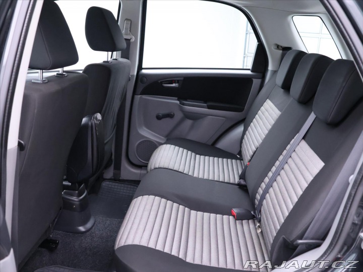 Suzuki SX4 1,6 VVT 88kW 4x4 CZ Klima 2011