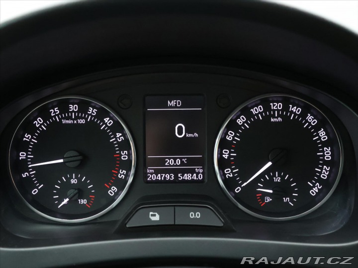 Škoda Rapid 1,6 TDI 77kW Klimatizace 2014