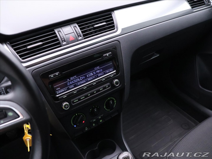 Škoda Rapid 1,6 TDI 77kW Klimatizace 2014