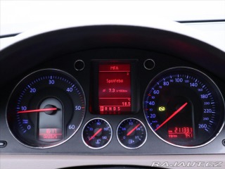 Volkswagen Passat 2,0 TDI 103kW DSG CZ Serv 2006