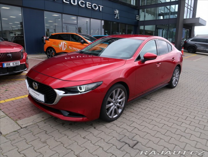 Mazda 3 2,0 i AUT ČR 1MAJITEL 2020