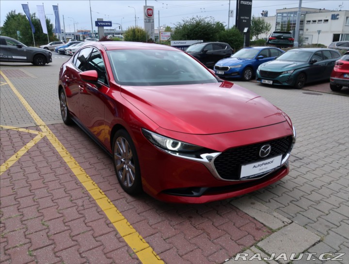 Mazda 3 2,0 i AUT ČR 1MAJITEL 2020