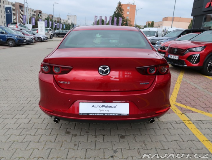 Mazda 3 2,0 i AUT ČR 1MAJITEL 2020