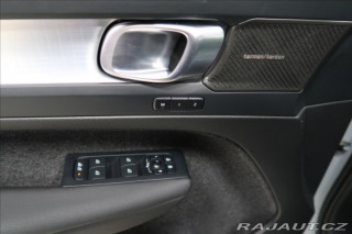 Volvo XC40 2,0 Plus, B3 Mild hybrid, 2024