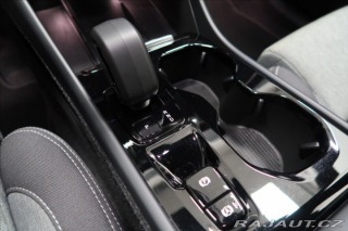 Volvo XC40 2,0 Plus, B3 Mild hybrid, 2024