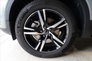 Volvo XC40 2,0 Plus, B3 Mild hybrid, 2024