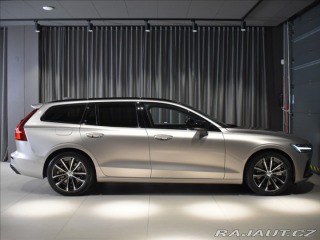 Volvo V60 2,0 T8  Plus Dark 2025