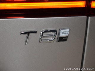 Volvo V60 2,0 T8  Plus Dark 2025