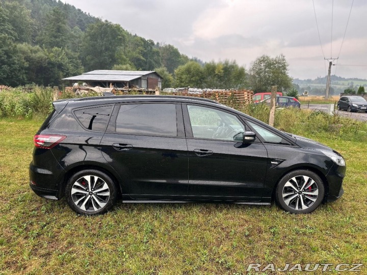 Ford S-MAX 2,0 ST-line Absolute Bl 1800