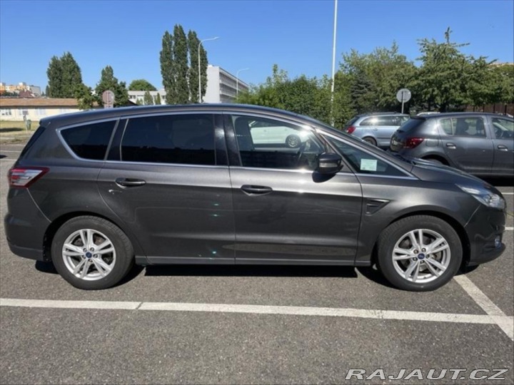 Ford S-MAX 2,0 STK 4/26, 349tis Kč 2016