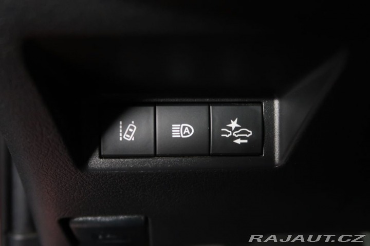 Toyota Yaris 1.5Hybrid,CZ,1Maj,Selecti 1800