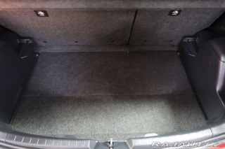 Toyota Yaris 1.5Hybrid,CZ,1Maj,Selecti 1800