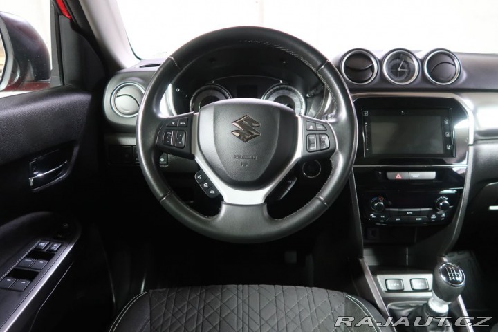 Suzuki Vitara 1.4BoosterJet,,CZ,1Maj,Ma 2020