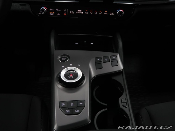 Kia Sportage Exclusive 4x2 - Vůz ve vý 2026