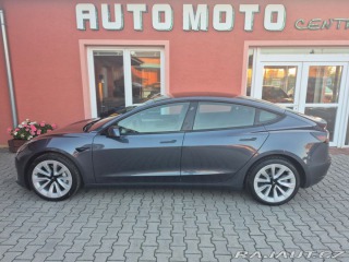 Tesla Model 3  2021