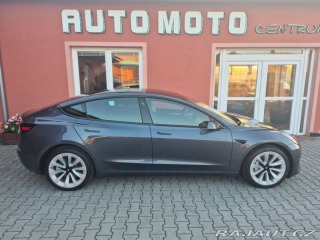Tesla Model 3  2021