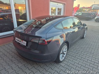 Tesla Model 3  2021