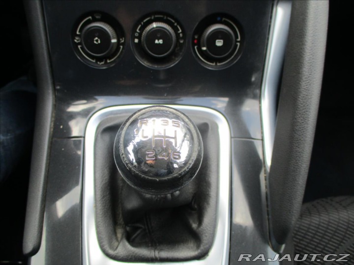 Peugeot 3008 1,6 HDI 110k Premium, po 2009