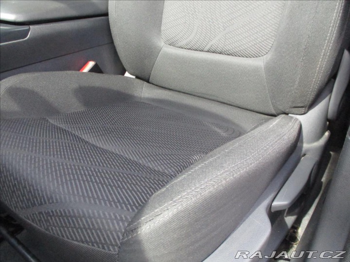 Peugeot 3008 1,6 HDI 110k Premium, po 2009