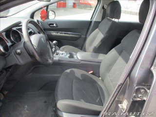 Peugeot 3008 1,6 HDI 110k Premium, po 2009