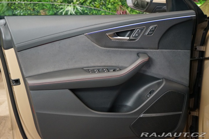 Audi RS Q8 PERFORMANCE*471kW*CERAMIC 2025