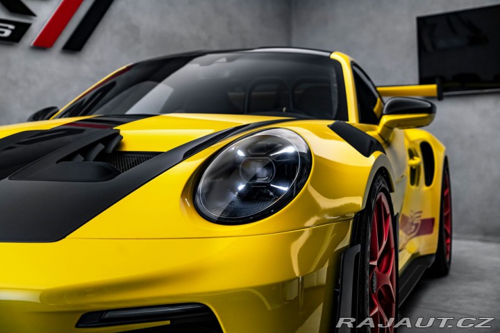 Porsche 911 GT3 RS Weissach PCCB 2023