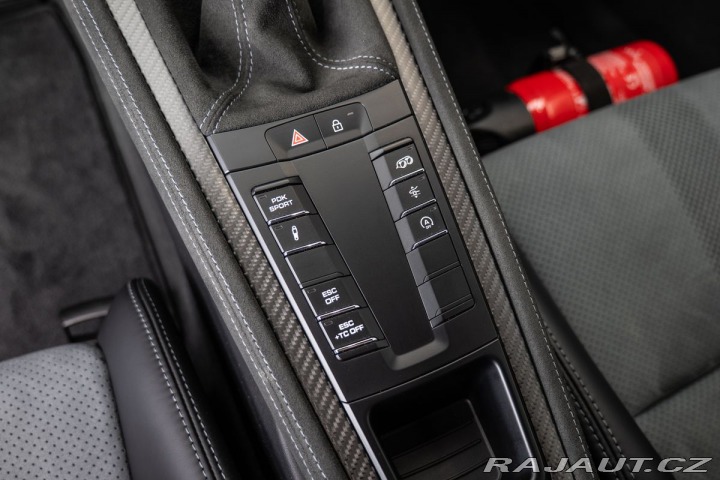 Porsche Cayman GT4 RS Weissach 1800