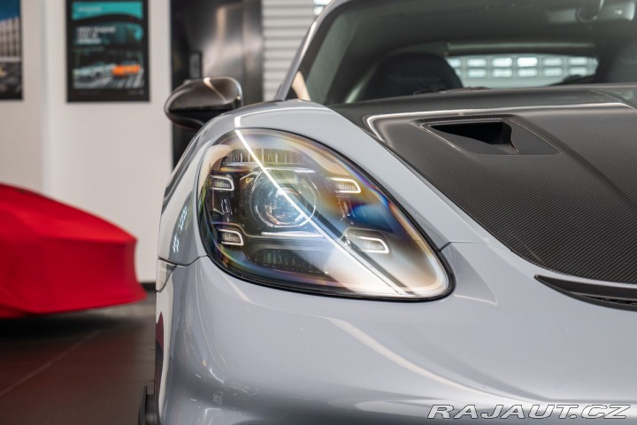Porsche Cayman GT4 RS Weissach 2023