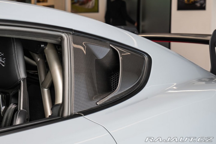 Porsche Cayman GT4 RS Weissach 1800