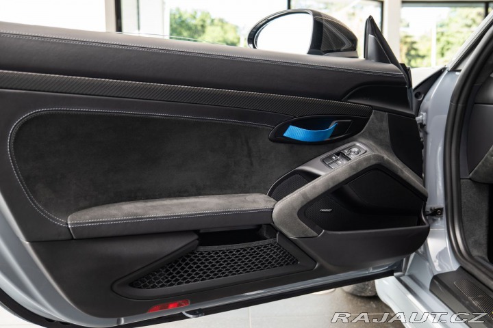 Porsche Cayman GT4 RS Weissach 1800